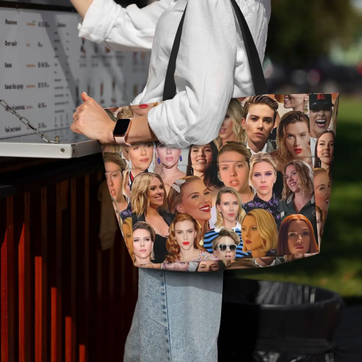 Scarlett Johansson Photo Colla - Yoga Fitness Photos recension och pris